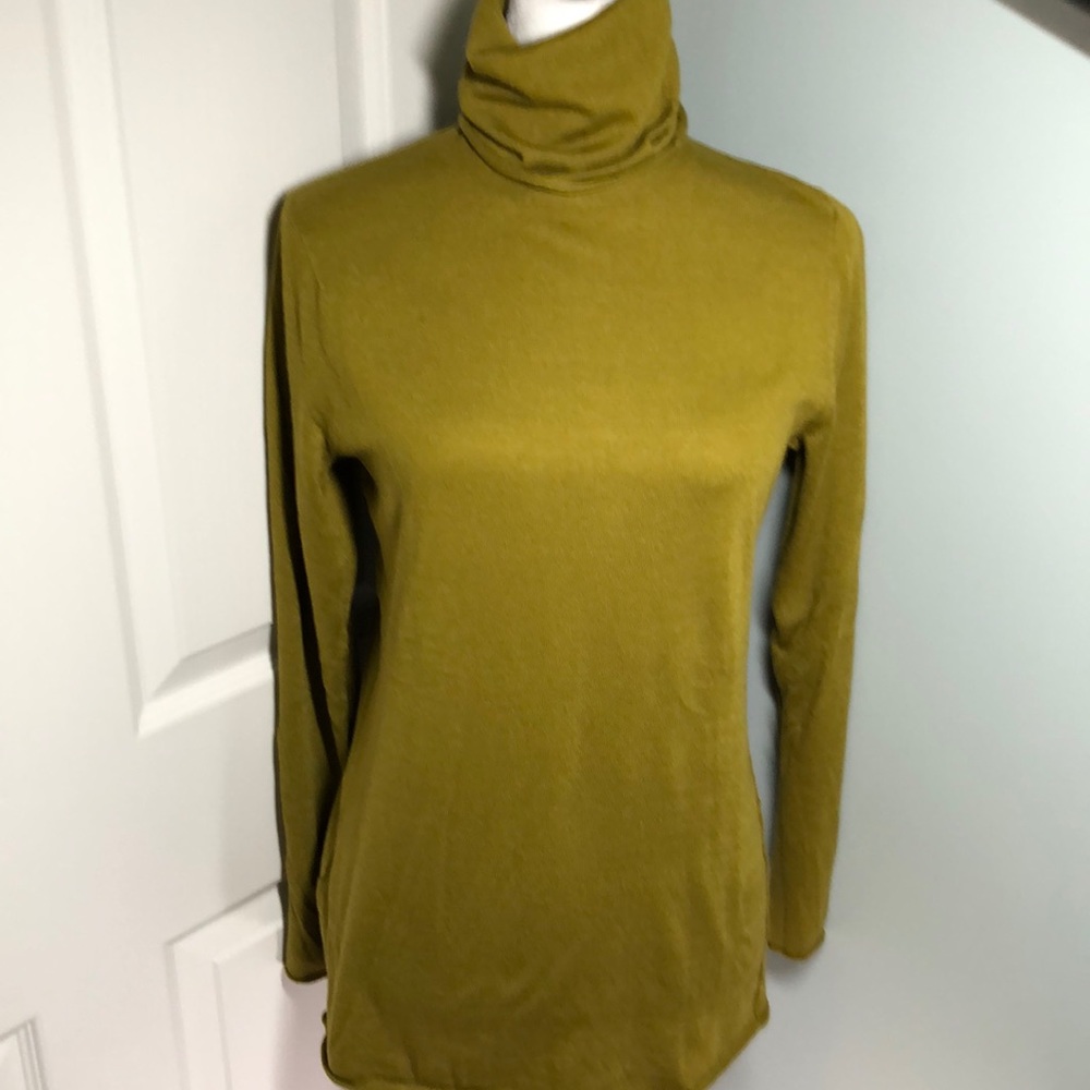 ONLY MINE FROM NORDSTROM TURTLENECK NWOT